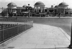 Hastings-Pier-Entrance.-1932.